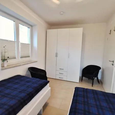 48 Apartment Schillig